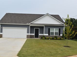 1994 Sierra Ct, Columbia, TN 38401
