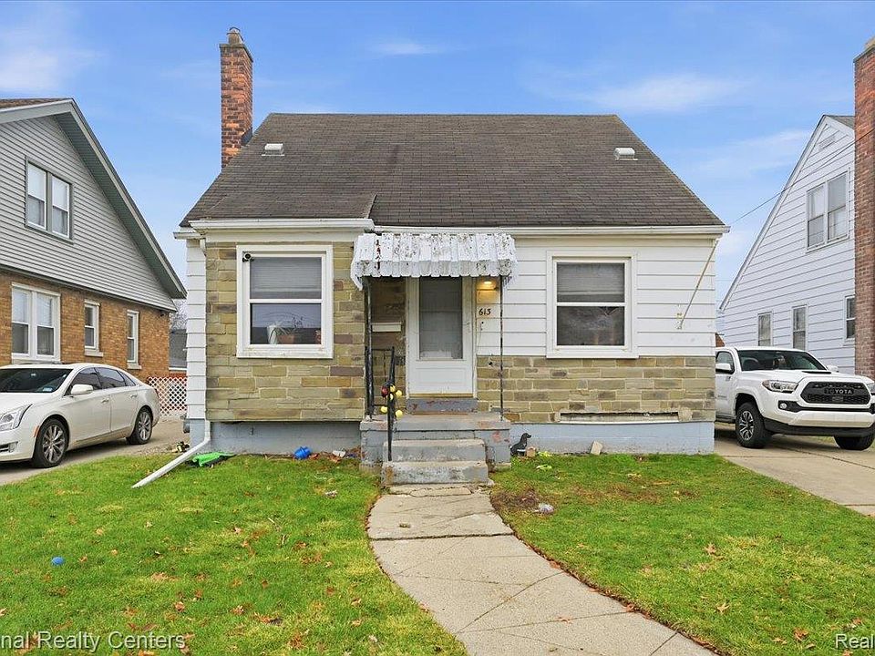 1st image of 613 Riverbank St