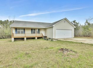 10863 Luthersville Rd, Gay, GA 30218