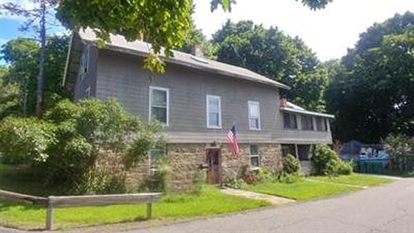 2nd image of 268 Fays Ave