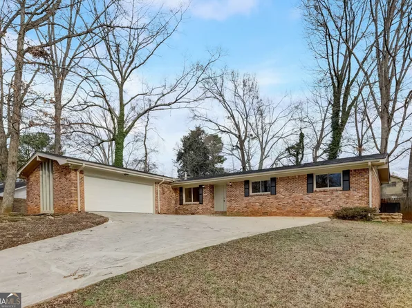 4510 Buckingham Cir, Decatur, GA 30035