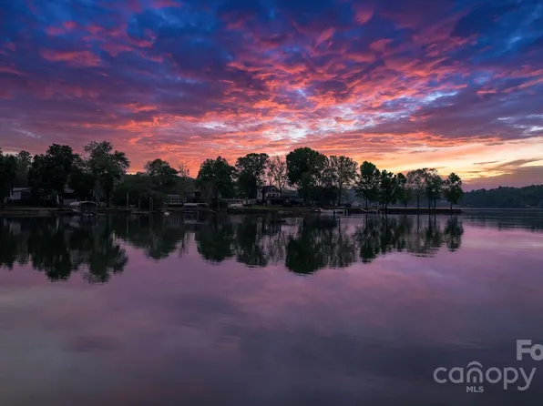 4599 B & C Dr, Catawba, NC 28609