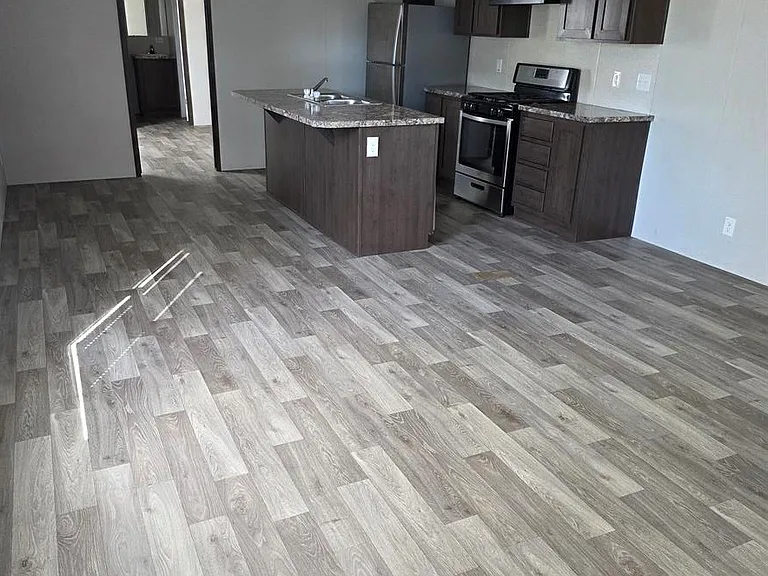 1200 S Hendricks Ave #18 — Photo 7
