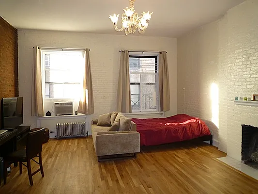 Rented by City Apt Group LLC | media 20