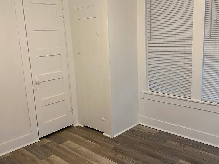 1617 W Avenue M — Photo 6