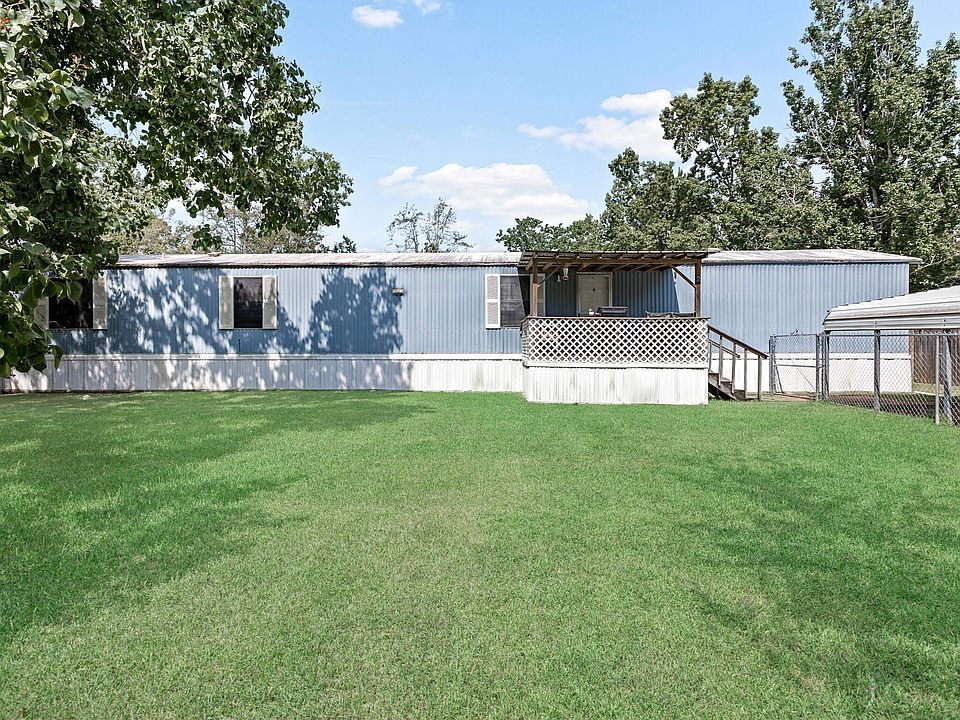 1st image of 216 Royalwood St