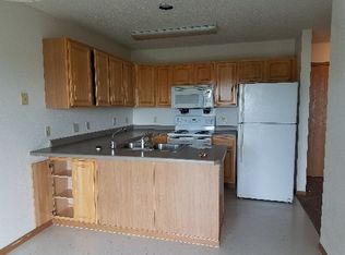 1102 Paris Rd, Marshall, MN 56258