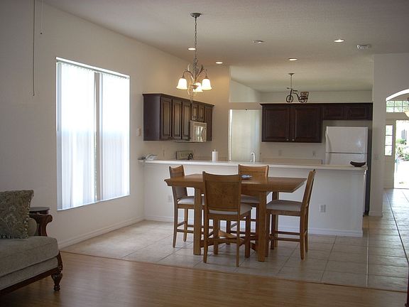 3rd image of 1161 Kersfield Cir
