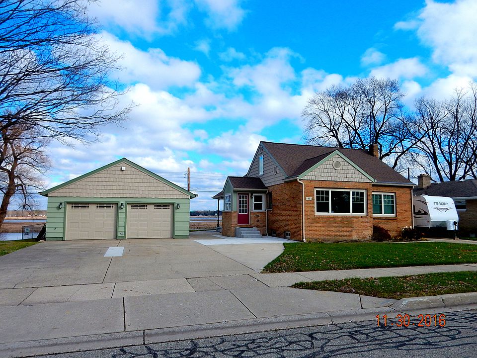 1st image of 1851 Pennoyer Ave