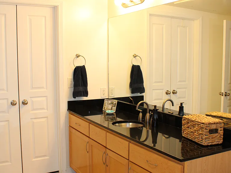 2020 5th Ave S #345 — Photo 9