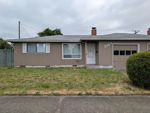 2064 Centennial Blvd Photo 1