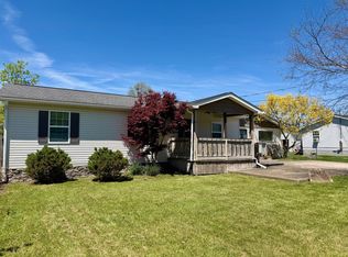 127 Carpenter St, Shady Spring, WV 25918