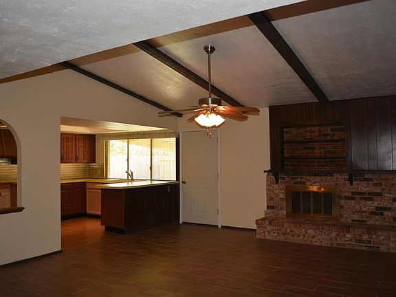 5th image of 14114 Lourdes Dr