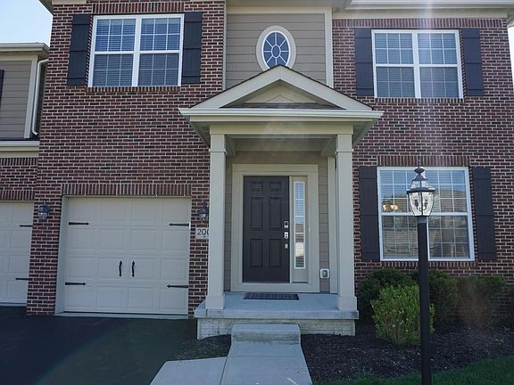 5th image of 200 Balsam Dr