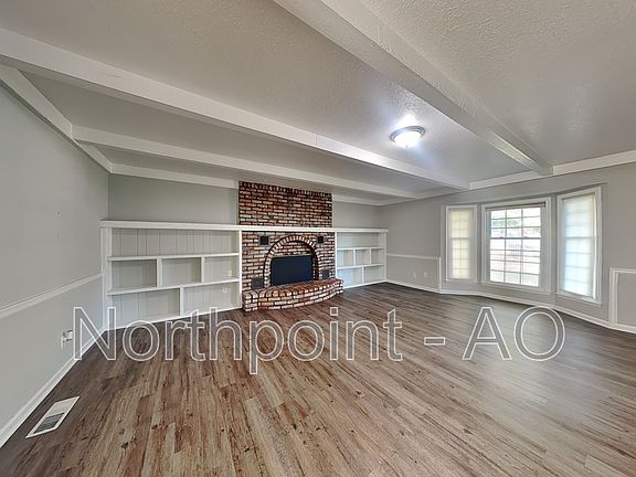 4th image of 3831 S Breckenridge Dr