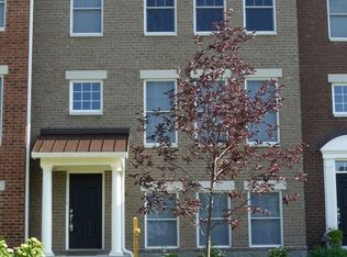 2472 Gwinnett St, Carmel, IN 46032