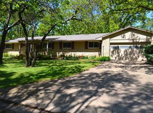 1317 Ridgewood Rd, Bartlesville, OK 74006