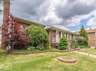 684 Evergreen Pkwy, Union, NJ