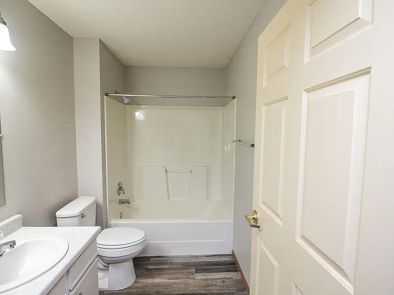 Pinehurst Apartments - New Leasing Incentives! — Photo 43