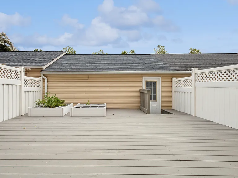 42753 Stadler Ln — Photo 26