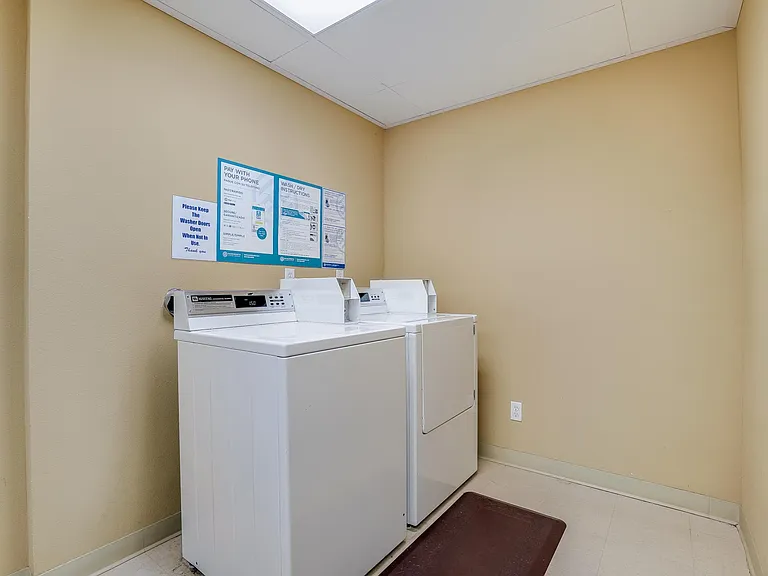 905 Cherry St #306 — Photo 15