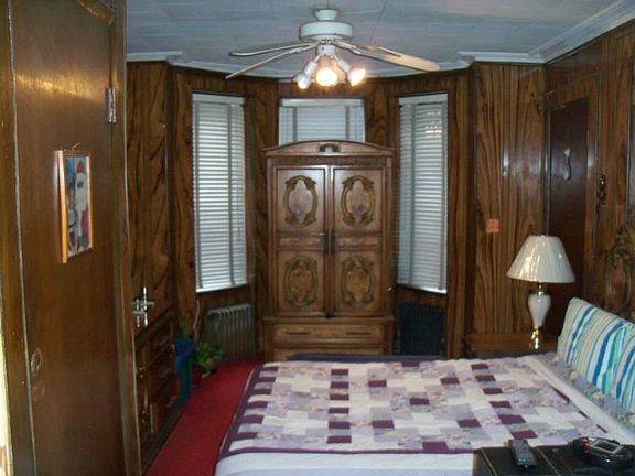 4th image of 157 Lefferts Pl