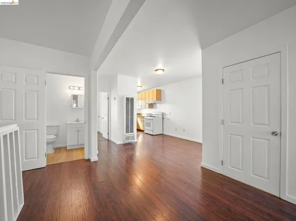 400 Bissell Ave #402, Richmond, CA 94801