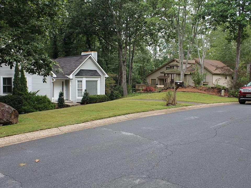 1st image of 2247 Blenheim Ct