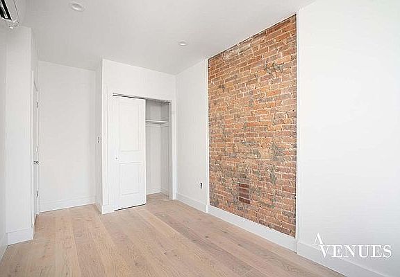 3rd image of 973 Rogers Ave #1