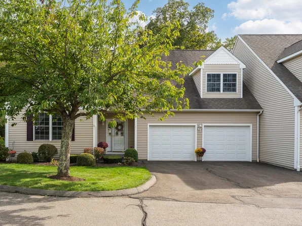 1 Pond View Circle #1, North Haven, CT 06473