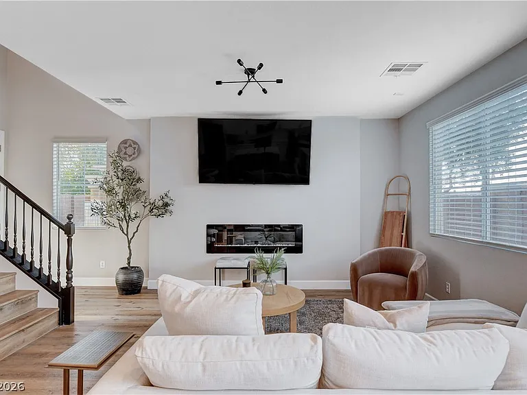 10400 Raining Sky St — Photo 6