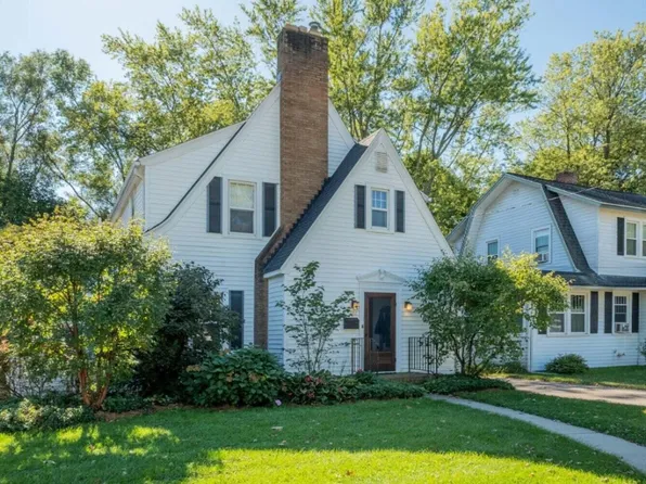 307 Edgemoor Ave, Kalamazoo, MI 49001