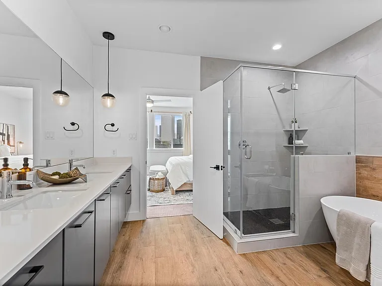 1404 Bailey St — Photo 15