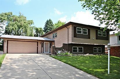 1st image of 817 W Sunset Dr