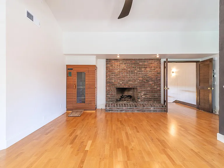 24692 Kings Rd — Photo 62