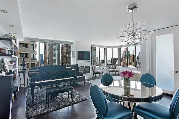 Sold by Corcoran | media 16