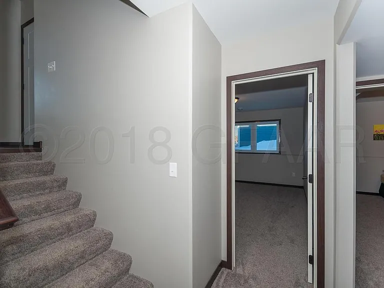 5461 Mac Dr — Photo 8