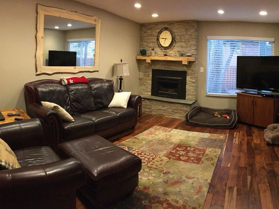 1st image of 7426 Clubhouse Rd