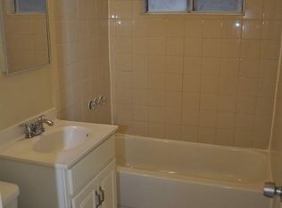 2406 W Commonwealth Ave APT 3, Fullerton, CA 92833