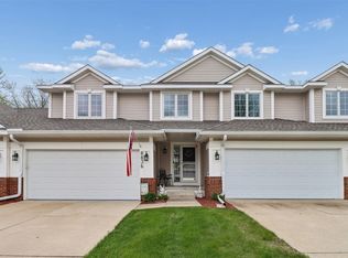 8836 Oxley Pl, Johnston, IA 50131