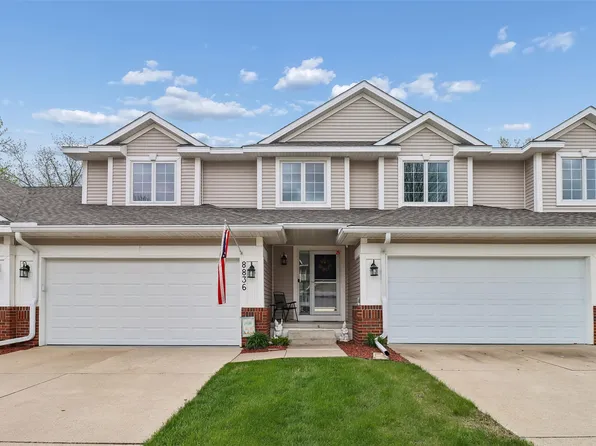 8836 Oxley Pl, Johnston, IA 50131
