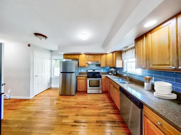 35 Juniper St #1, Roxbury, MA 02119