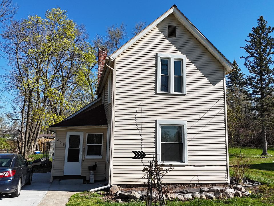 1st image of 208 E Euclid Ave