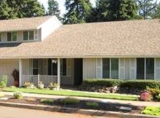 10200 SW Coquille Dr, Tualatin, OR
