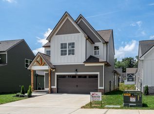 579 Centre St, Pleasant View, TN 37146