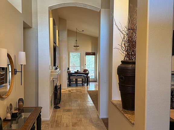 Vaulted Ceiling and Grand Entrance