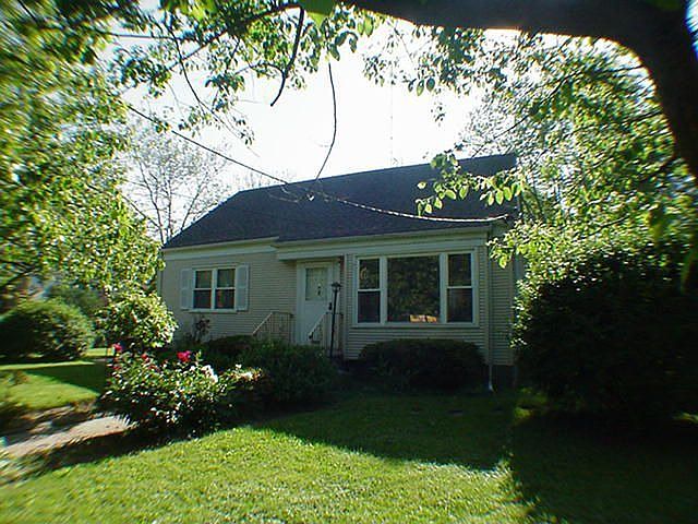 Perfect Starter Home...