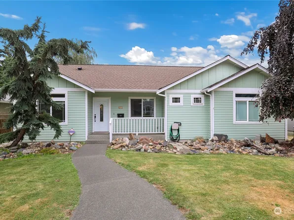 1001 8th Avenue NW, Puyallup, WA 98371
