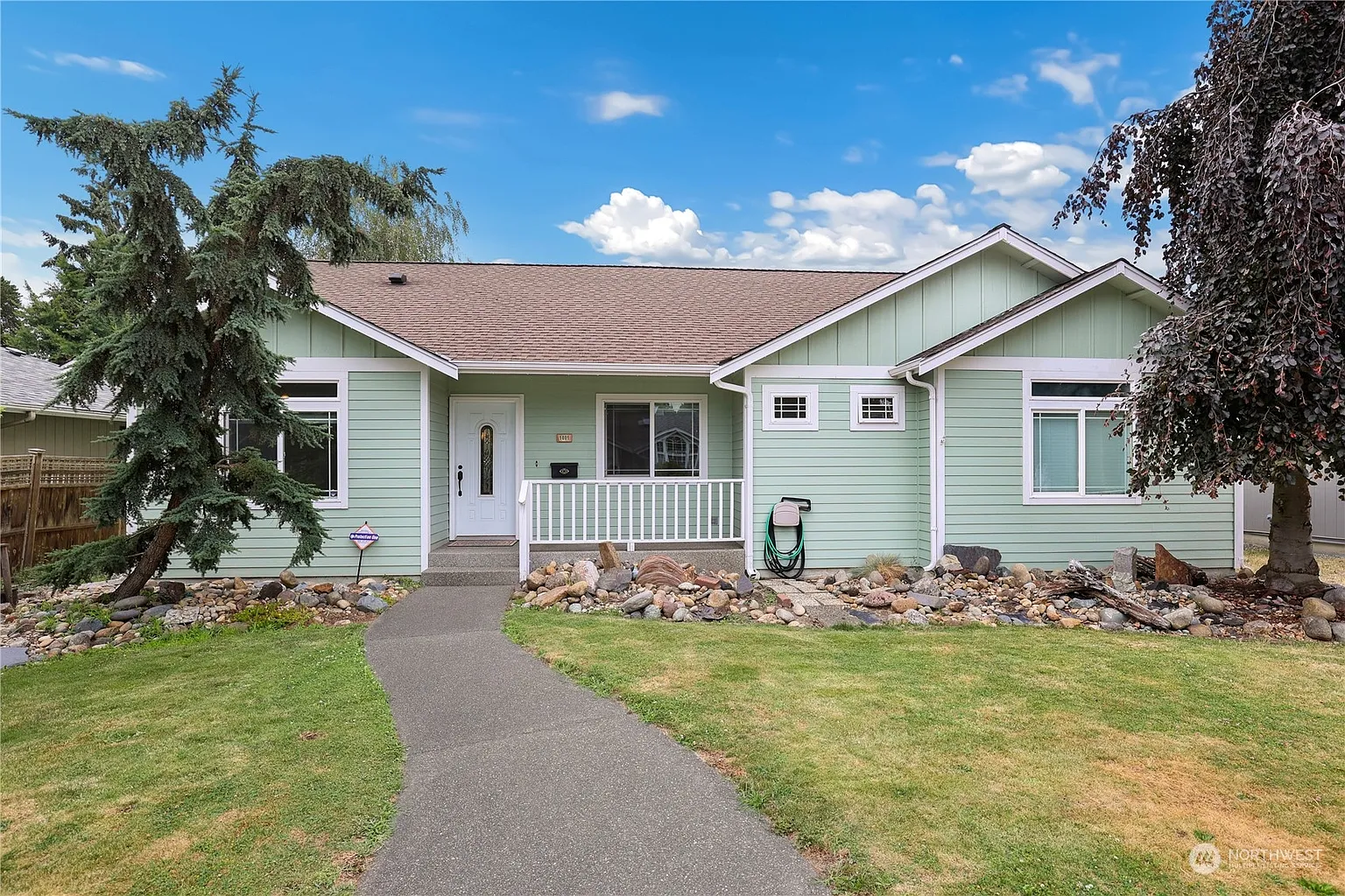 1001 8th Avenue NW photo 1