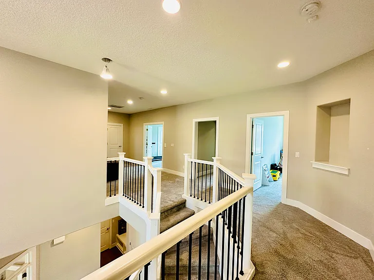 7815 NW 166th Ave — Photo 37